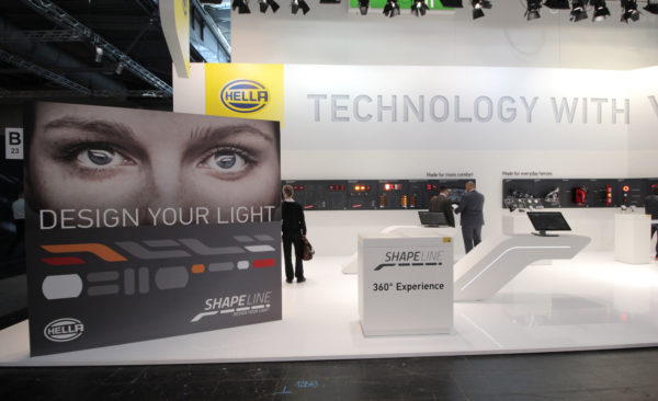 Hüppmeier Marketing und Design GmbH - Referenz - Messedesign - Hella IAA 2016 - 3