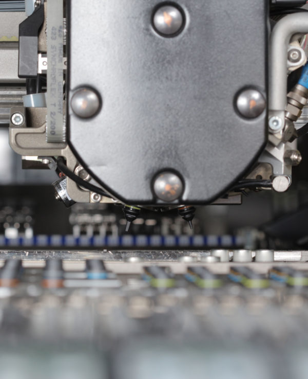 Hüppmeier Marketing und Design GmbH - Referenz - Fotografie - Industriefotografie - Müller Elektronik 15